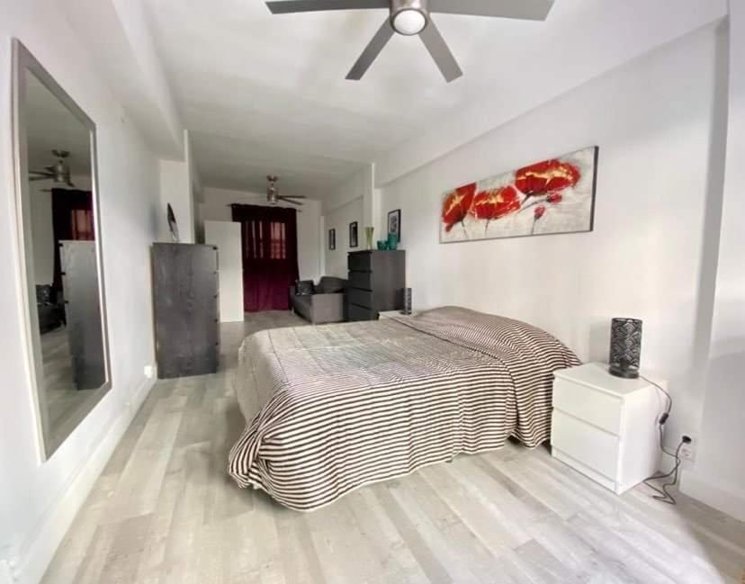 Rainbow Rentals Marques 7 Бенидорм Экстерьер фото